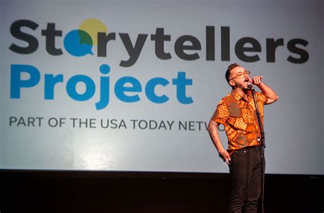Ontmoet de vertellers van het Des Moines Storytellers-project in de