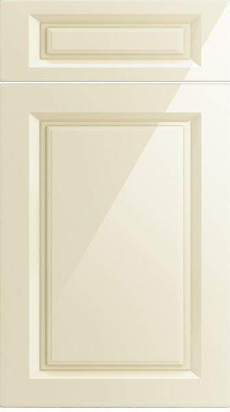 Fontwell High Gloss Cream Kitchen Doors Made To Measure From £416