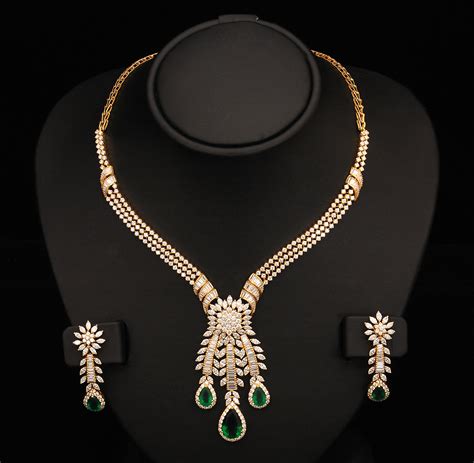 Indiangoldesigns Com Indian Diamond Bridal Necklace Sets From Vummidi