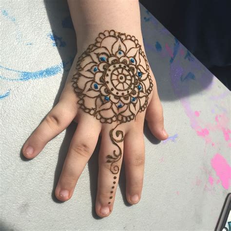 35 motif henna tangan pengantin yang simple, cantik. 80 Contoh Gambar Tato Henna Terupdate | Tuttohenna