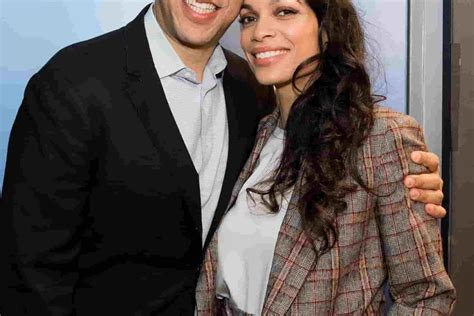 Cory Booker Is Married To Wife Rosario Dawson
