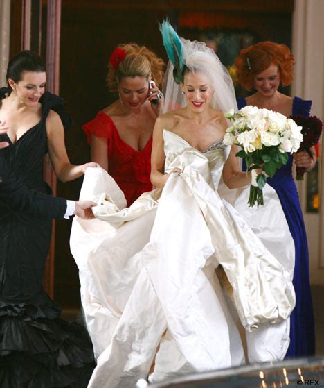 carrie bradshaw s wedding dress by vivienne westwood sold out luxuo thailand