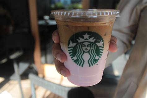 The flavor bliss yang ada di tangerang ini dibuka mulai pada pagi hari yaitu jam 7 pagi hingga 10 malam. Starbucks Coffee, Mangga Besar - Lengkap: Menu terbaru, jam buka & no telepon, alamat dengan peta