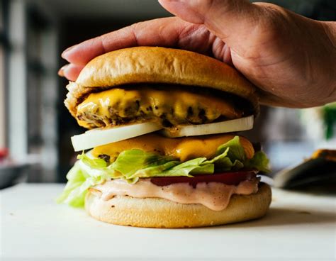 Ranking The Top Most Delicious Items On Famous Fast Food Chain Menus