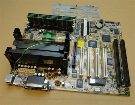 Asus P2b Ds Rev 106 Dual Slot 1 Motherboard With 1 X Sl457 Pentium