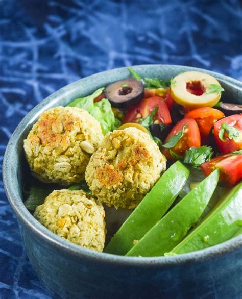 Easy Baked Falafel Salad Bowls Yup It S Vegan Healthy Quick And