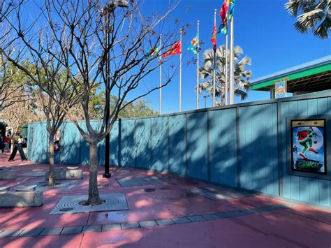 Photos Construction Walls Erected Outside Kidzone At Universal Studios
