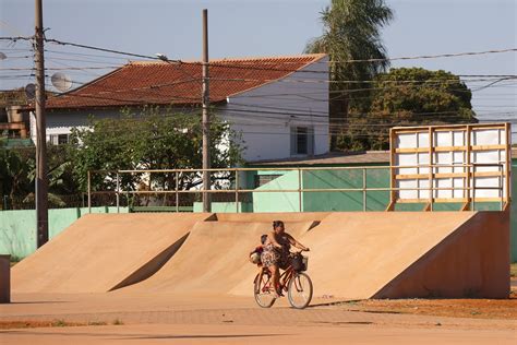 Moradores Comemoram Nova Pra A E Asfalto Que Vai Chegar No Bairro