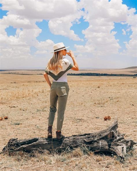 What To Wear On Safari 14 Essential Items To Pack For Your Safari In 2020 Safari Outfits