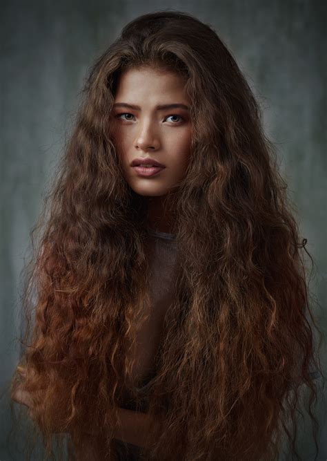 women women indoors freckles brunette irene rouse face simple background portrait display