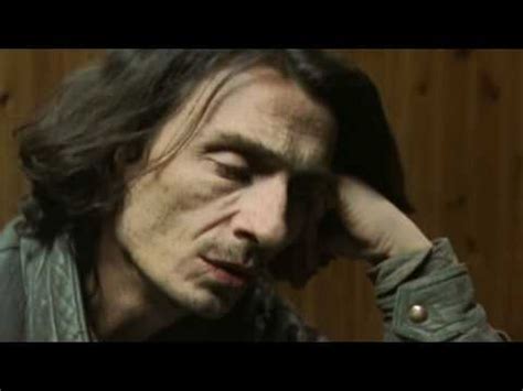 Film la capa gira nemá dostupný archív. La capagira - YouTube