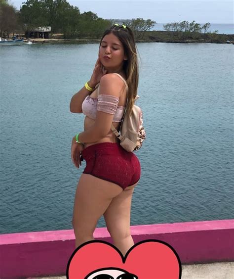 ISABELA RAMIREZ En Instagram Besitos Pack De Fotos Chicas Foto