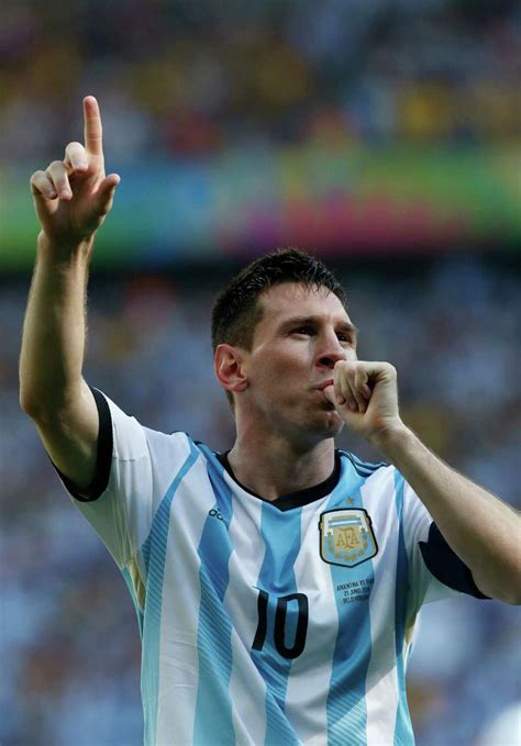 World Cup Messi Gives Argentina 1 0 Win Over Iran