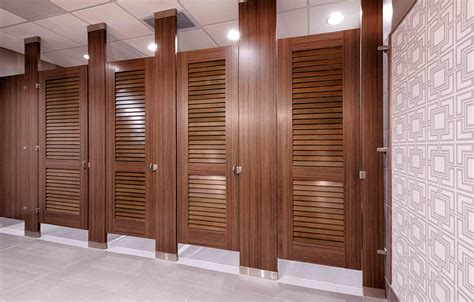 Ironwood Manufacturing Laminate Toilet Partition And Door Projeto Do