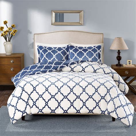 Grey And White Reversible Geometric Fretwork Comforter And Pillow Shams