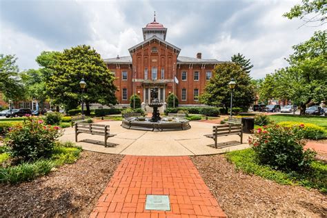 Frederick Md Through The Garden