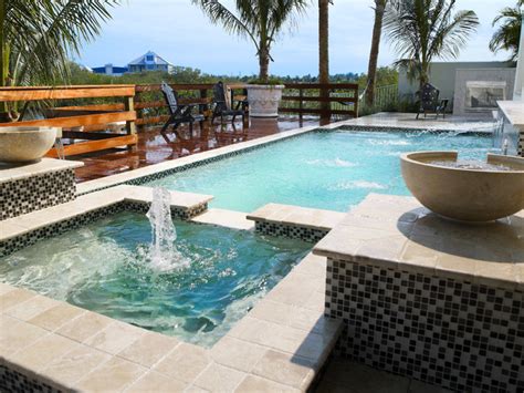 Luxury Pool Area By Alvarez Homes Home Builders In Tampa Florida