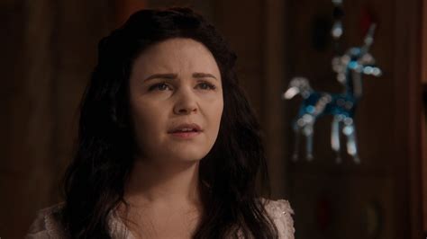 Pin By Oncer On Once Upon A Time Going Home Snow White Bailee Madison