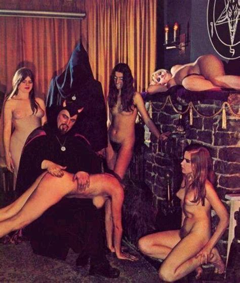 Anton Lavey Coven Of Nude Witches Color Publicity Photo X Satan Satanic Spank