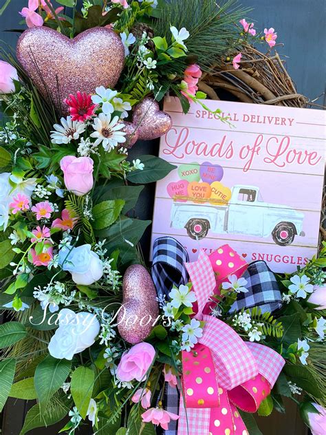 Valentine Wreath Truck Valentines Wreathpink Heart Valentine Wreath