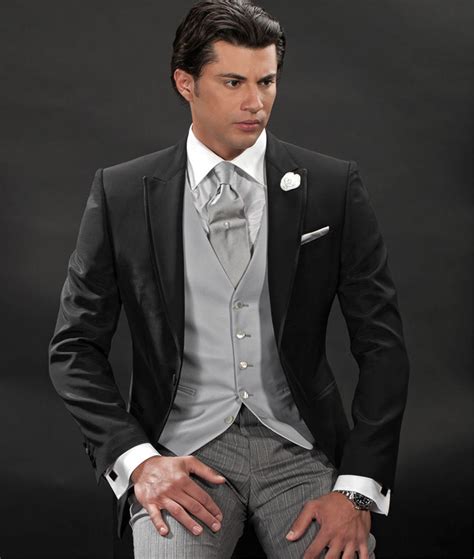 Latest 2017 Black Suit For Men Peaked Lapel One Button Grey Vest Formal