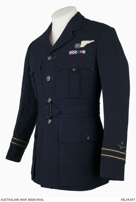 Winter Service Dress Tunic Flight Lieutenant T E W Howes Raaf 70