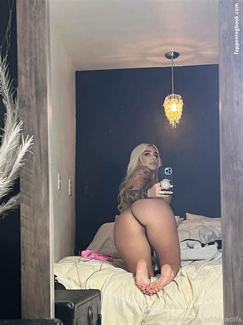 Ashley Wolf Nude OnlyFans Leaks Porn Pic