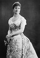 1882 Queen Margherita portrait photo | Grand Ladies | gogm