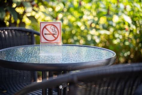 Sil Vous Plaît Arrêter De Fumer Concept Non Signe De Fumer Dans Le Café Aller Espace Fumeur