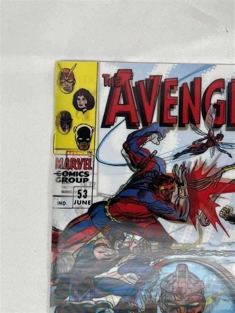 Avengers 672 Marvel Legacy Lenticular Variant Near Mint Unread Comic