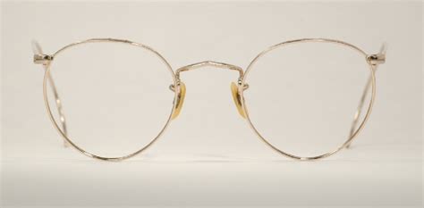 Optometrist Attic Uoc Gold Wire Rim Ful Vue P3 Vintage Eyeglasses