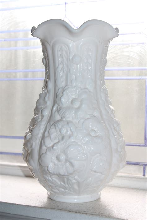 Large Imperial Milk Glass Vase 12 Relief Molded Flowers Decoration