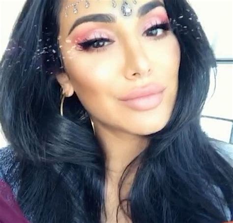Using This Huda Beauty Snapchat Filter Could Win You The