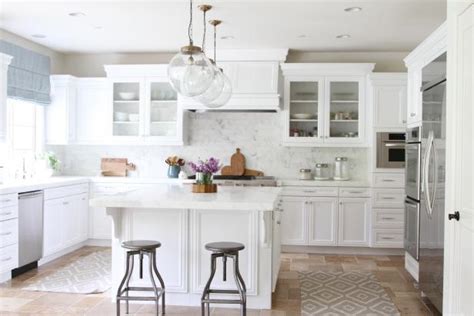 It's finally time to reveal my new earthy coastal white kitchen, you have waited patiently long enough. Easy Kitchen Makeover Tips From Emily Henderson | HGTV's Decorating & Design Blog | HGTV
