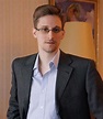 Edward Snowden say ALIENS are trying to make contact with Earth right ...