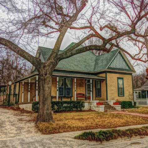 Cozy Cottage | Cozy cottage, Old houses, Cottage