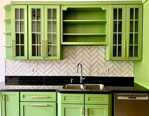 Pearl Herringbone Kitchen Backsplash Fireclay Tile