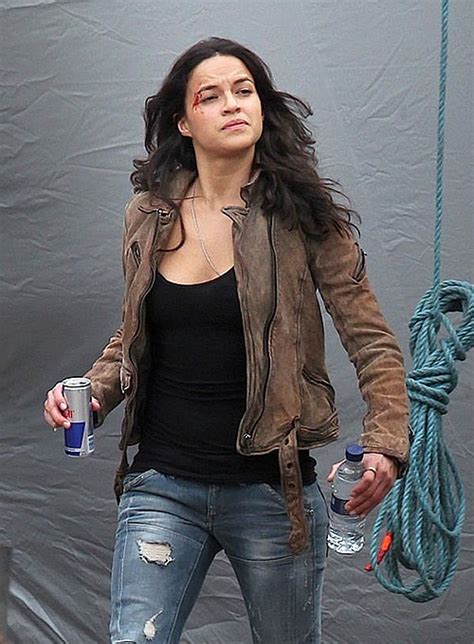 Michelle Rodriguez Body Measurement Bra Sizes Height Weight