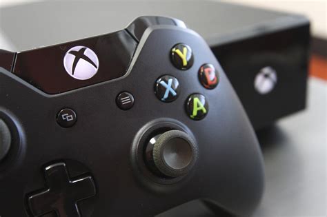 Microsofts April Xbox Update Debuts Pushing Xbox One Gamers Toward