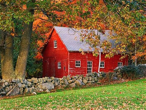 Pictures Of Barns In The Fall Bing Images Barns Pinterest