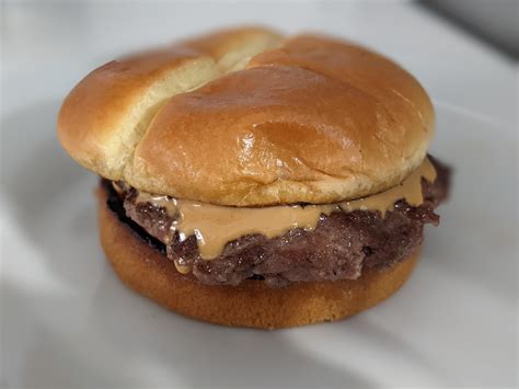 Ever put peanut butter on your patty? Mind blowing : r/burgers