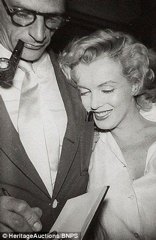 Never Before Seen Images Of Marilyn Monroe Go Up For Auction Arte