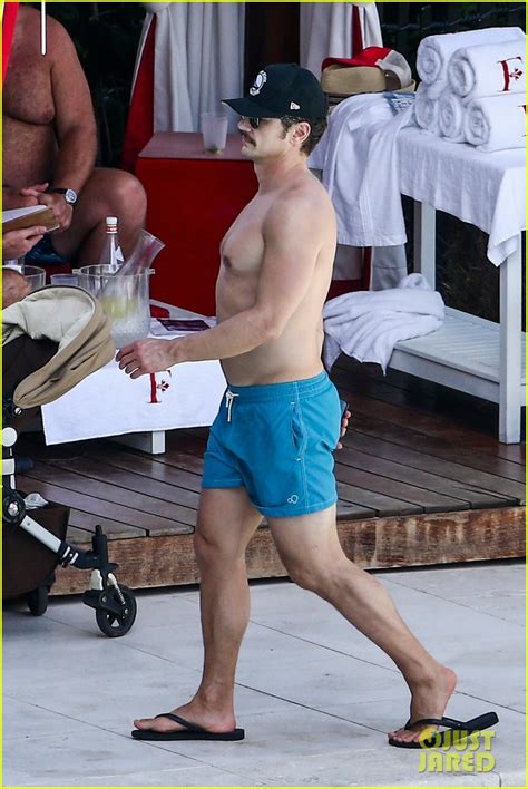 Photo James Franco Girlfriend Miami Beach Vacation Photo