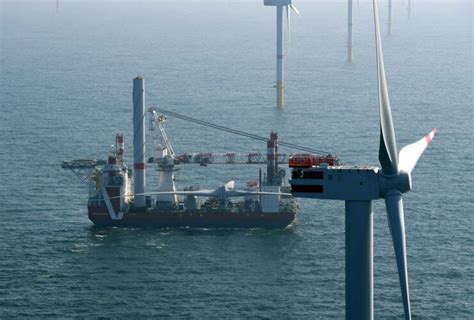 Auf Der Zielgeraden Turbineninstallation Abgeschlossen Für Offshore