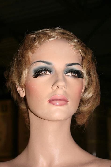 Stretch Your Visual Merchandising Budget By Buying Gently Used Or Pre Owned Mannequins