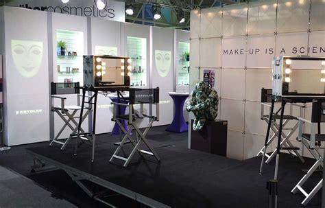 Professional Makeup Stations With Lights For Make Up Artists Makeup