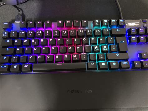 Steelseries Apex Pro Tkl Omnipoint Switches 158219 Is The Steelseries