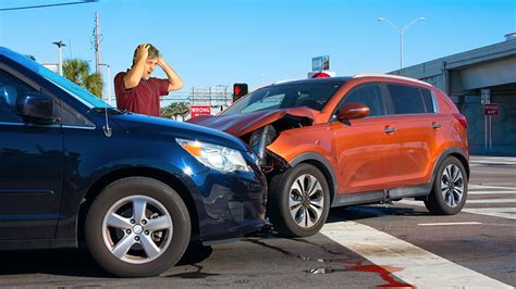 The Top 5 Reasons For Accidents At Intersections Cullotta Bravo Law Group
