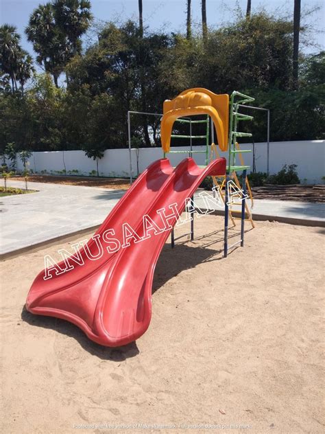 Red Fibreglass Frp Twin Slide For Outdoor Age Group 3 To 12 Year At