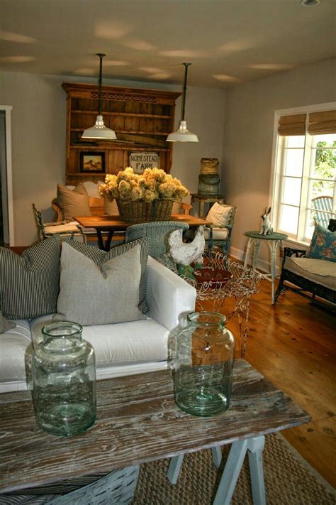 Welcome to our farmhouse living room photo gallery showcasing farmhouse living room design ideas of all types. Pin by Kim on A little bit country | Home decor, Home ...